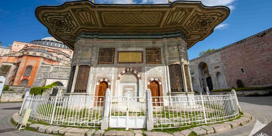 Les fontaines ottomanes d'Istanbul
