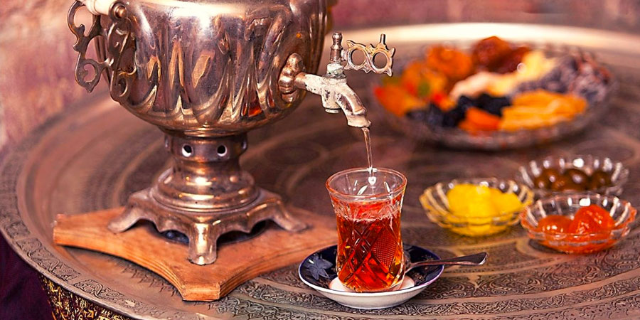 Le thé turc, une tradition en Turquie