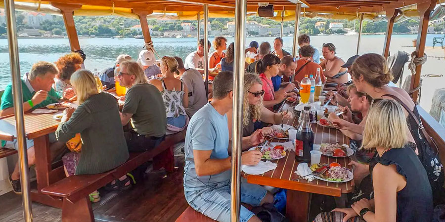 bateau sur les 12 îles à Fethiye