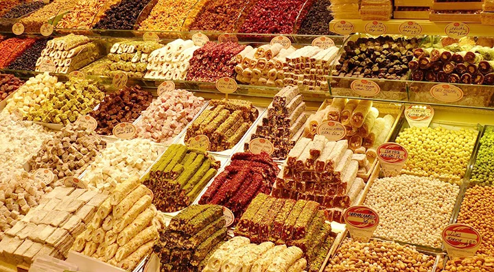 Bazar aux Epices et Bosphore