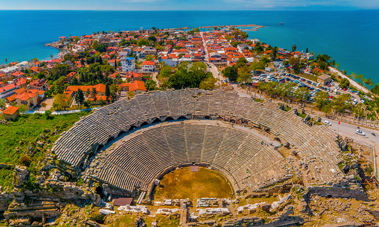 Excursion Perge Aspendos Side et ses Cascades