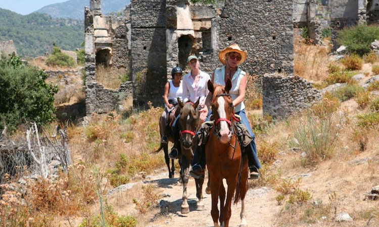 Randonnée équestre près de Fethiye