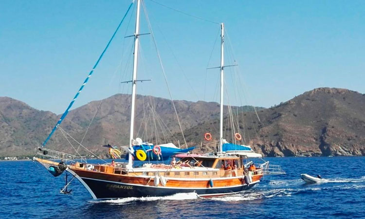 Excursion bateau avec visite du Marché de Gocek Fethiye